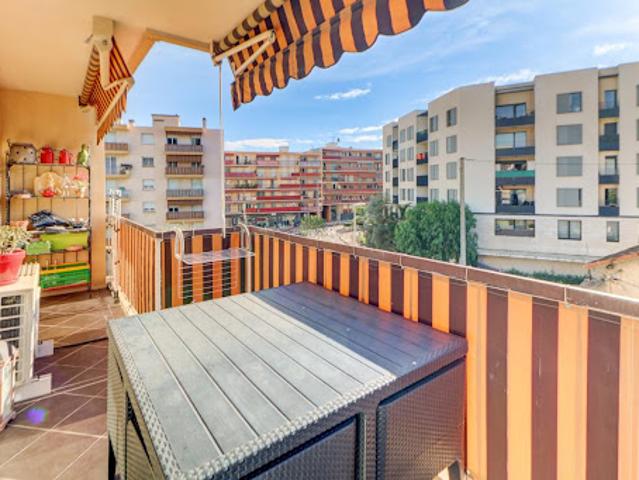 Appartement vente à Saint-Laurent-du-Var, Alpes-Maritimes