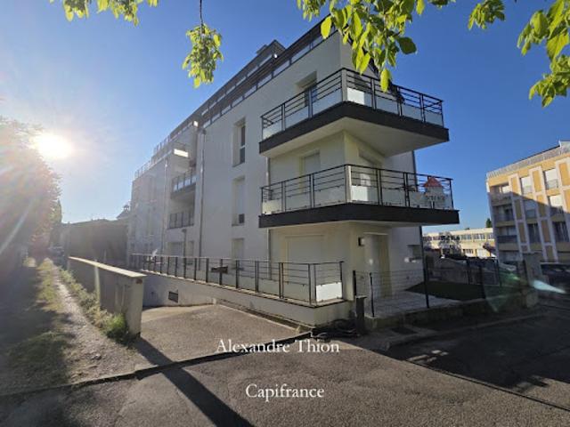 Appartement vente à Zone artisanale des Granges, Meximieux