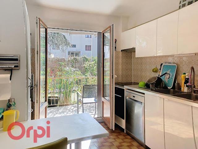 Appartement vente à Arrondissement de Toulon, Ollioules