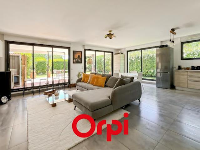 Appartement vente à Arrondissement de Toulon, Bandol