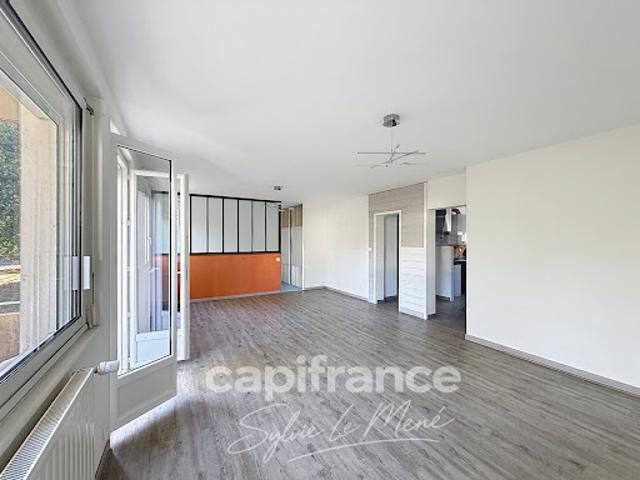 Appartement vente à Sainte-Tréphine, Pontivy