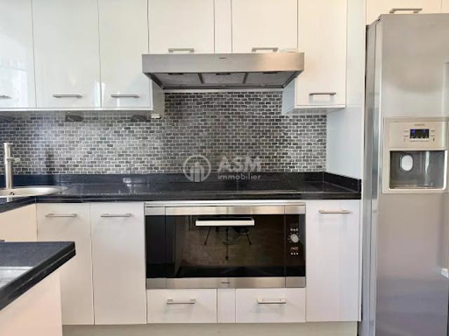 Appartement vente à Quartier Cœur de Ville, Courbevoie