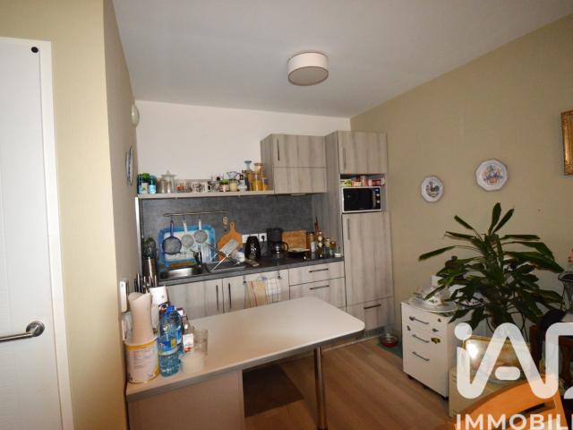 Appartement vente à Melun, Champdeuil