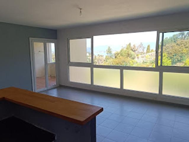 Appartement vente à Arrondissement de Toulon, Saint-mandrier-sur-mer