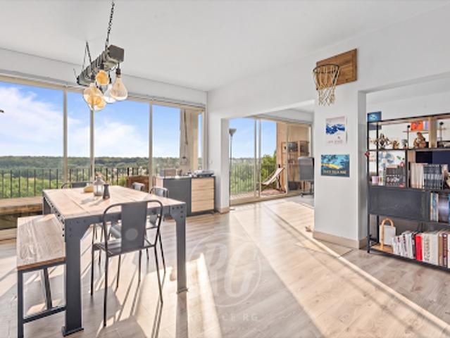 Appartement vente à Marnes-la-Coquette, Hauts-de-Seine