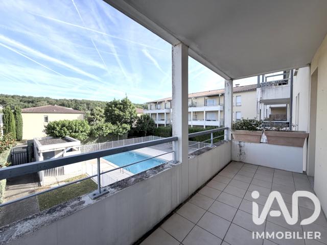 Garage vente à Versailles, Plaisir