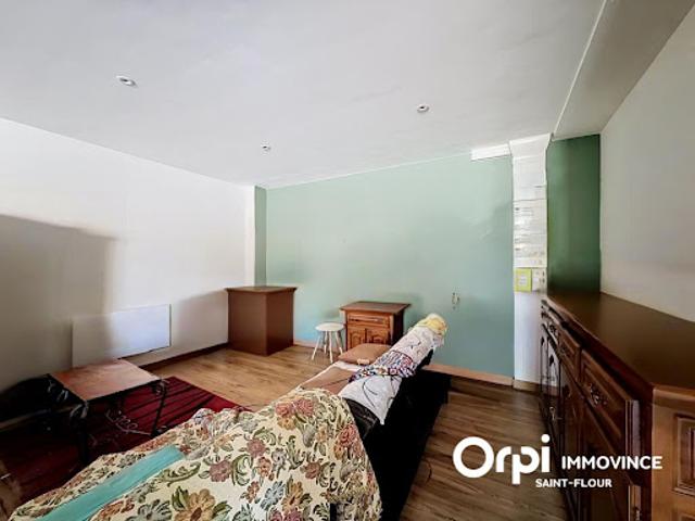 Appartement vente à Saint-Flour, Ruynes-en-margeride