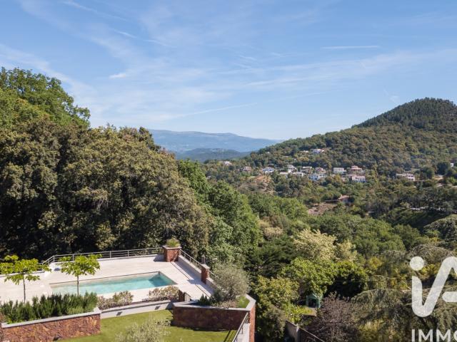 Appartement vente à Arrondissement de Draguignan, Les Adrets-de-l'estérel