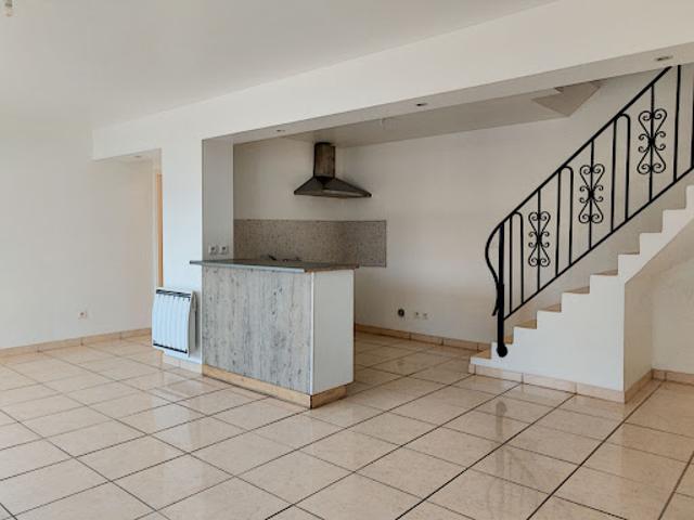 Maison vente à Caudebec-lès-Elbeuf, Seine-Maritime