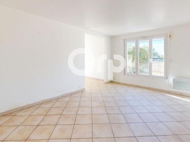 Appartement vente à Cité des Guettes, Saint-Mammès