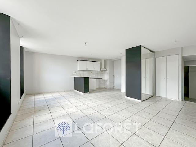 Appartement vente à Saintes, Gémozac