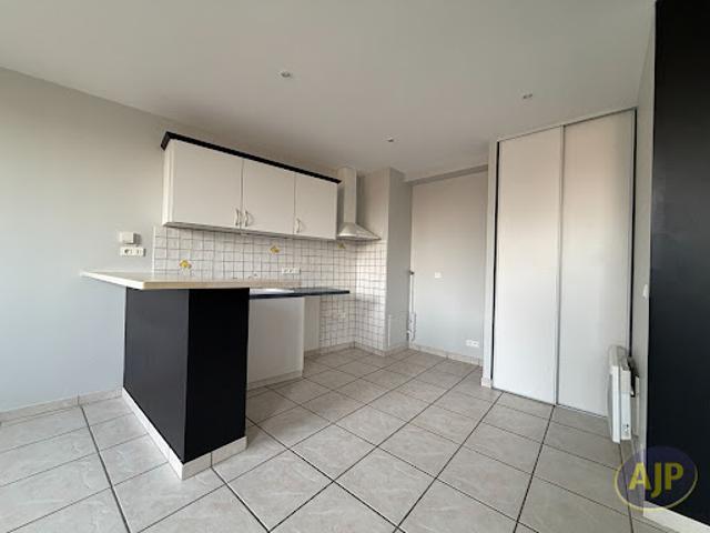 Appartement vente à Saintes, Gémozac