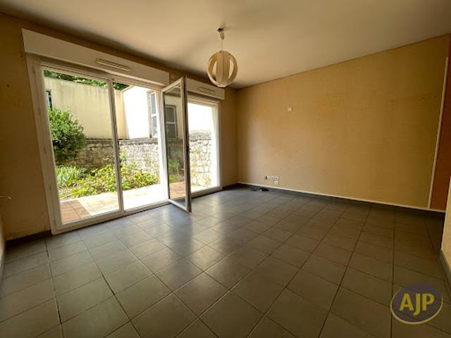 Appartement vente à Saintes