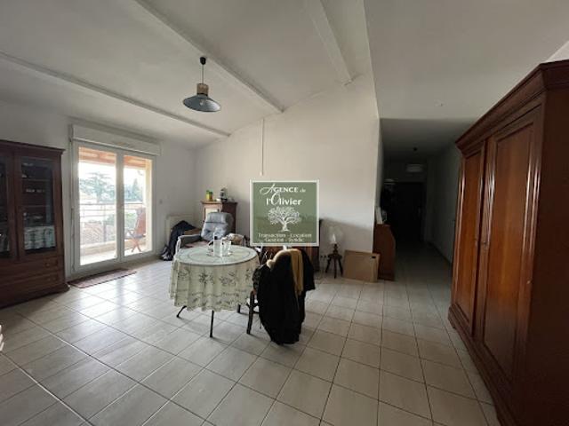 Appartement vente à Quartier Kilmaine, Tarascon