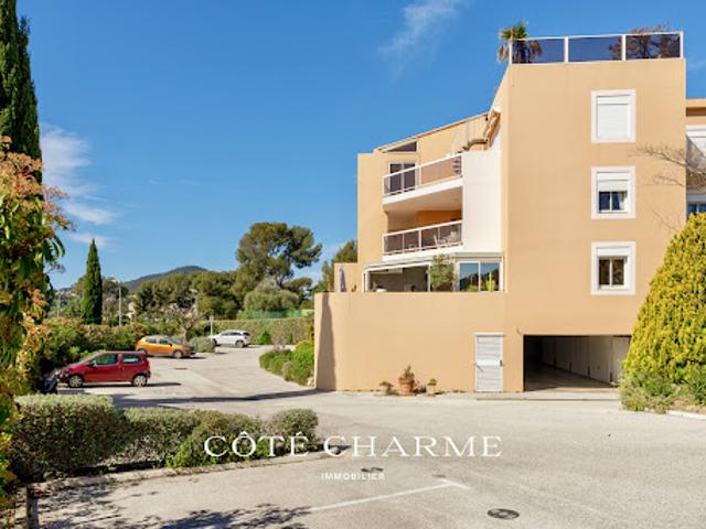 Appartement vente à Arrondissement de Toulon, Carqueiranne