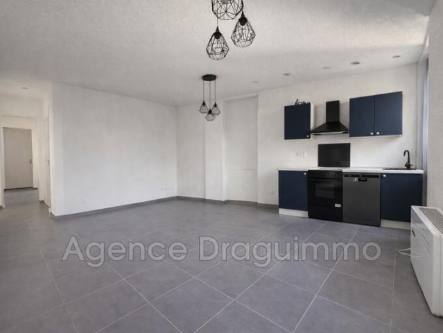 Appartement vente à Arrondissement de Draguignan, Châteaudouble