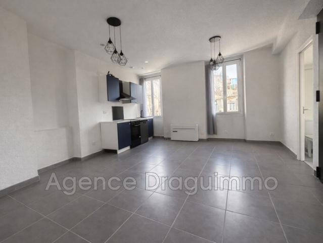 Appartement vente à Arrondissement de Draguignan, Châteaudouble