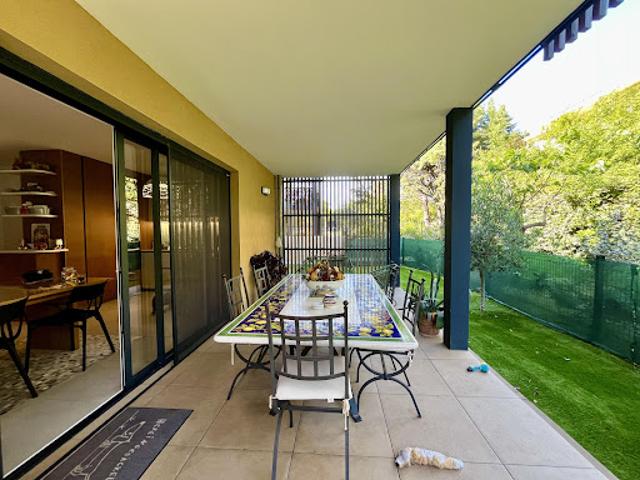 Appartement vente à Aix-en-Provence, Aix-en-provence