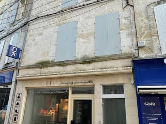 Appartement vente à Saintes