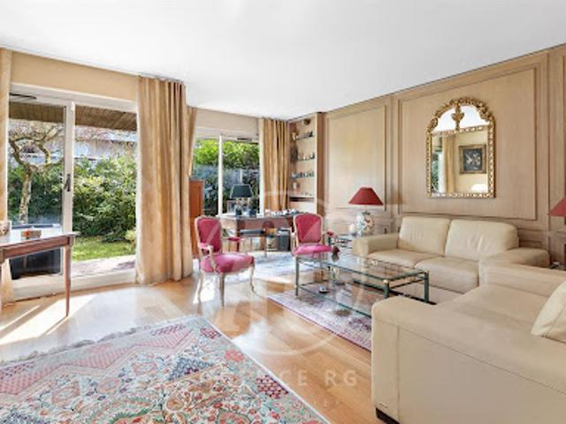 Appartement vente à Marnes-la-Coquette, Hauts-de-Seine