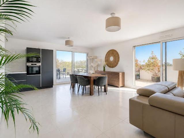 Appartement vente à Saint-Cyr-au-Mont-d'Or, Rhône