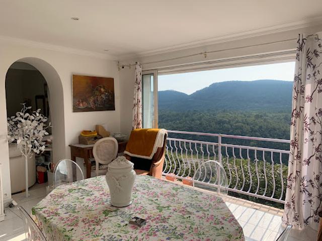 Appartement vente à Arrondissement de Draguignan, Bagnols-en-forêt