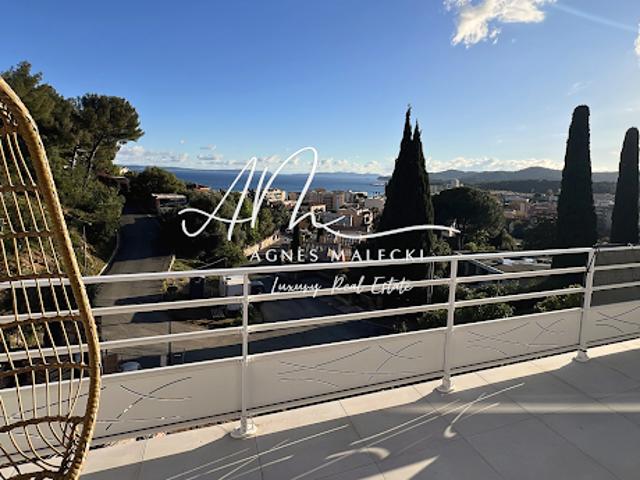 Appartement vente à Arrondissement de Toulon, Le Lavandou
