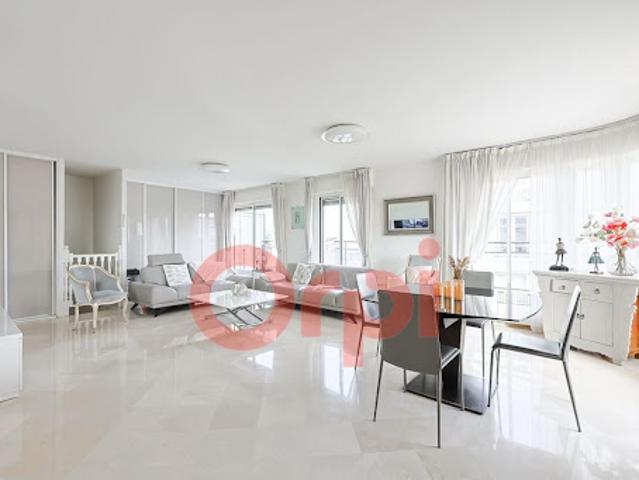 Duplex vente à Paris 20e Arrondissement, Paris