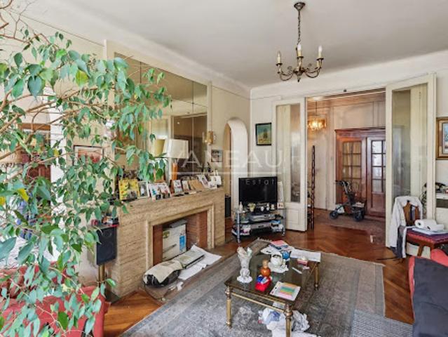 Appartement vente à Paris, Île-de-France