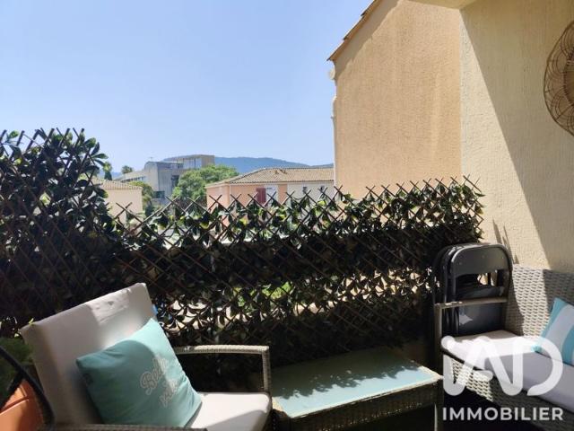 Appartement vente à Arrondissement de Toulon, Hyères