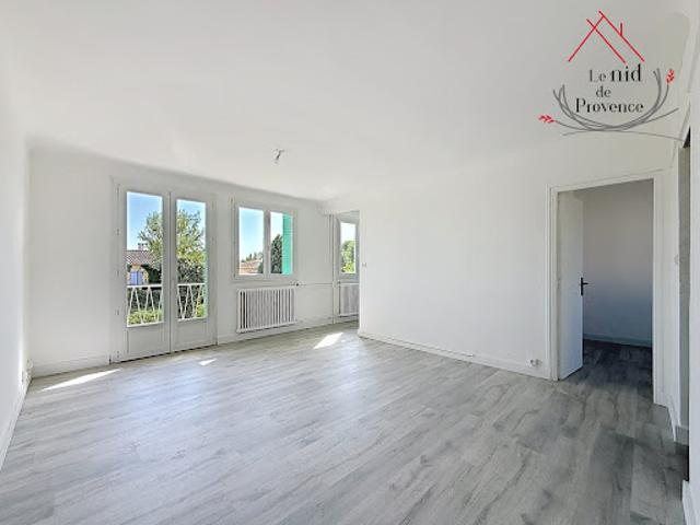Appartement vente à Carpentras, Orange
