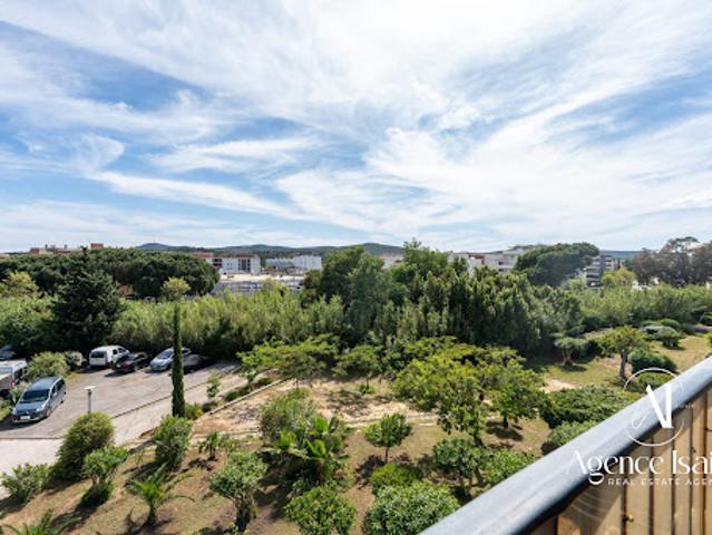 Appartement vente à Arrondissement de Toulon, Le Lavandou