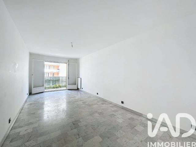 Appartement vente à Saint-André-de-la-Roche, Alpes-Maritimes