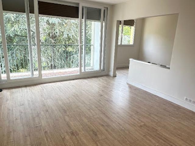 Appartement vente à France métropolitaine, Buc