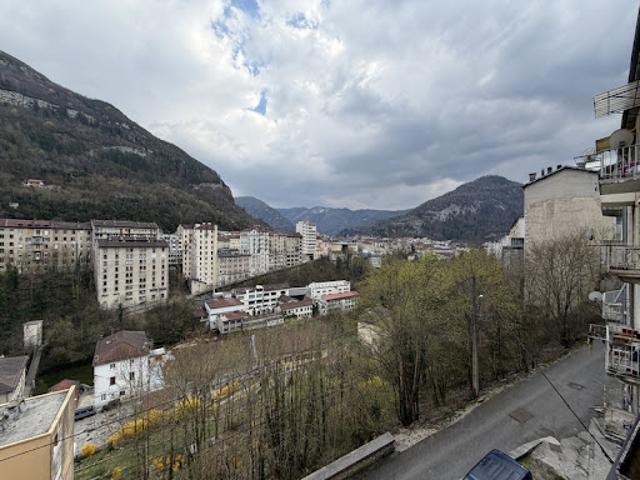 Appartement vente à Saint-Claude, Saint-claude