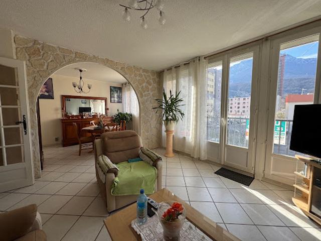 Appartement vente à Grenoble, Echirolles