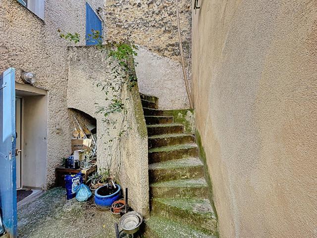 Appartement vente à Apt, La Tour-d'aigues