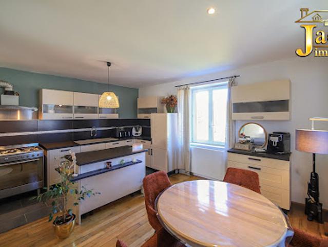Appartement vente à Saint-Dié-des-Vosges, Anould