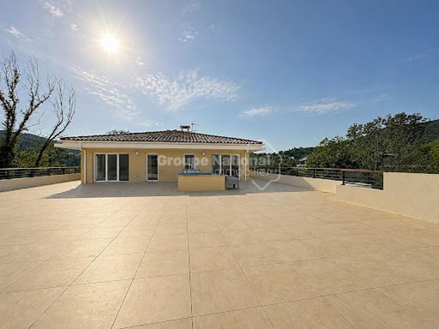 Appartement vente à Grasse, Pégomas