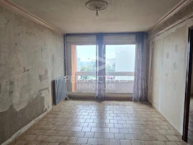 Appartement vente à Saint-Étienne, La Tour-en-jarez