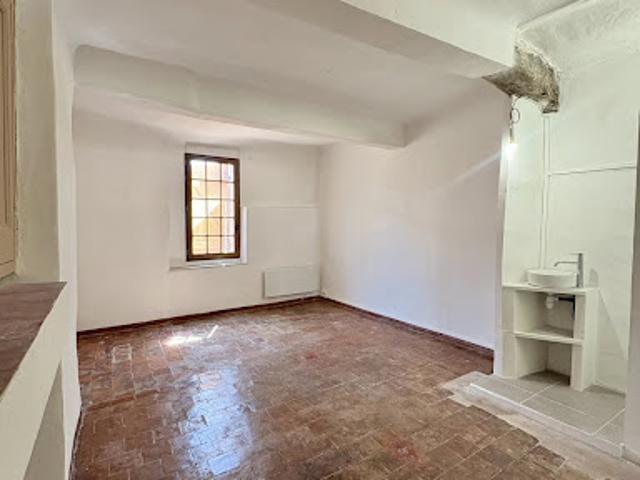 Appartement vente à Brignoles, Cotignac