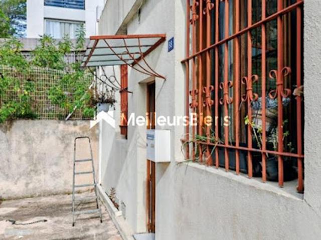 Appartement vente à France métropolitaine, Carnoux-en-provence