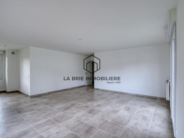 Appartement vente à Torcy, Emerainville