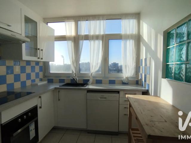 Appartement vente à Résidence de l'Orangerie, Évry-Courcouronnes