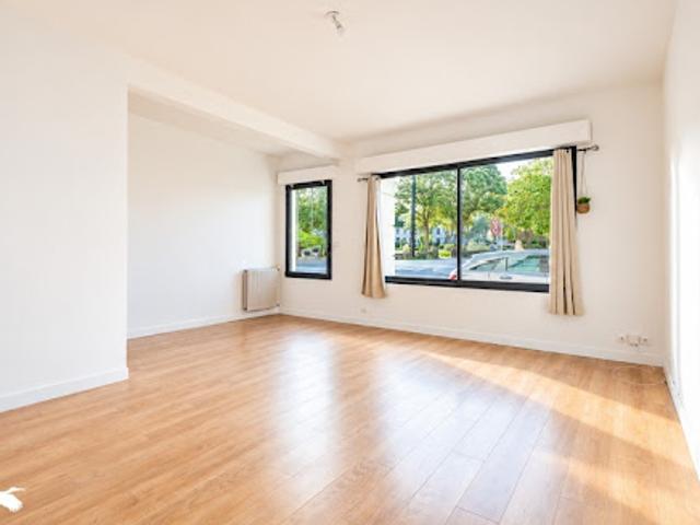 Appartement vente à Zone artisanale du Vern, Landivisiau