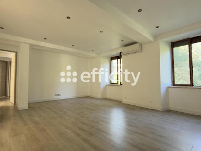 Appartement vente à La Tour-du-Pin, Le Pont-de-beauvoisin