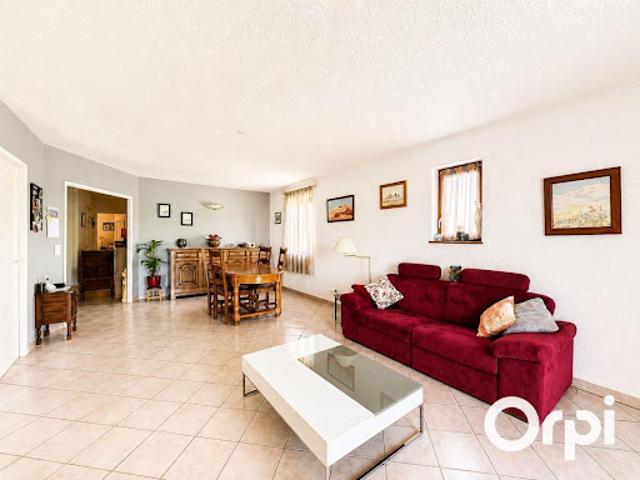 Appartement vente à Saint-Julien-en-Genevois, Cranves-sales