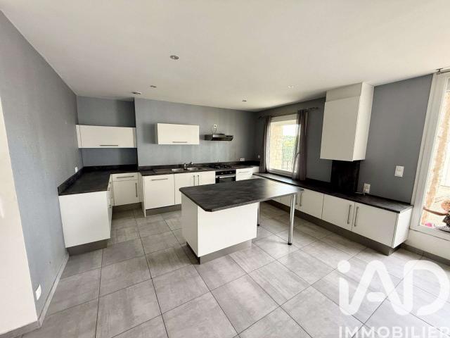 Appartement vente à Saint-Étienne, Fraisses
