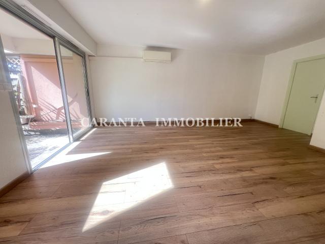 Appartement vente à Arrondissement de Draguignan, Sainte-maxime