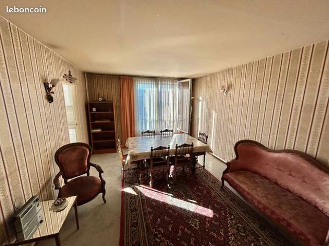 Appartement vente à Saint-Étienne, Firminy